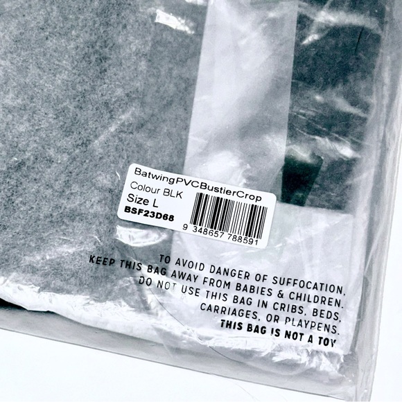 Blackmilk Batwing PVC bustier crop top black faux latex bats Halloween - size L - Picture 7 of 11